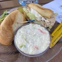 Turkey sandwich with coleslaw
