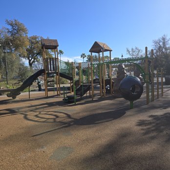 Arcade Creek Park Preserve - Fun playground - Parks Near Me - Citrus Heights, California