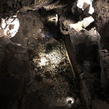 A Putia dell'Ostello - Cave - Italian Near Me - Catania, Connecticut