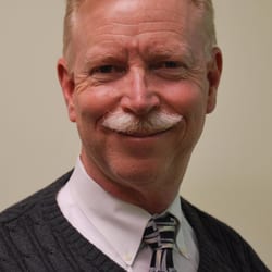 Comfort and Wellness Centers - Dr. Garland Greene is a Pain Management Specialist serving Fall Church, VA and Fredericksburg, VA.
