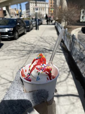 Huddle Soft Serve by null