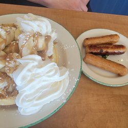 Chez Cora - Banana Belgium Waffle