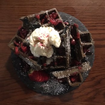 只 - Bamboo Charcoal Waffle with Homemade Rose and Strawberry Jam, Movenpick Ice cream - Cafes Near Me - Hong Kong, HK