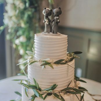 Old Towne Danville Bakery & Cafe - Wedding Cake - Bakeries Near Me - Danville, California Old Towne Danville Bakery & Cafe - Wedding Cake - Bakeries Near Me - Danville, California