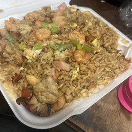 I said a small rice but I'm not mad at all!! Yall need to stop playing and deliver PLEASE!!!! I said a small rice but I'm not mad at all!! Yall need to stop playing and deliver PLEASE!!!!