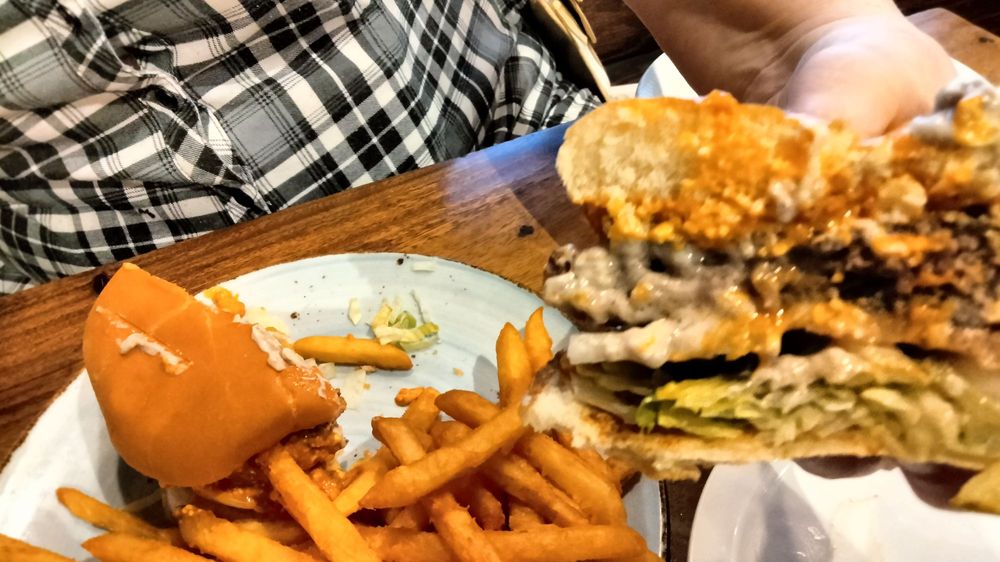 The Bear Paw Bar & Grill