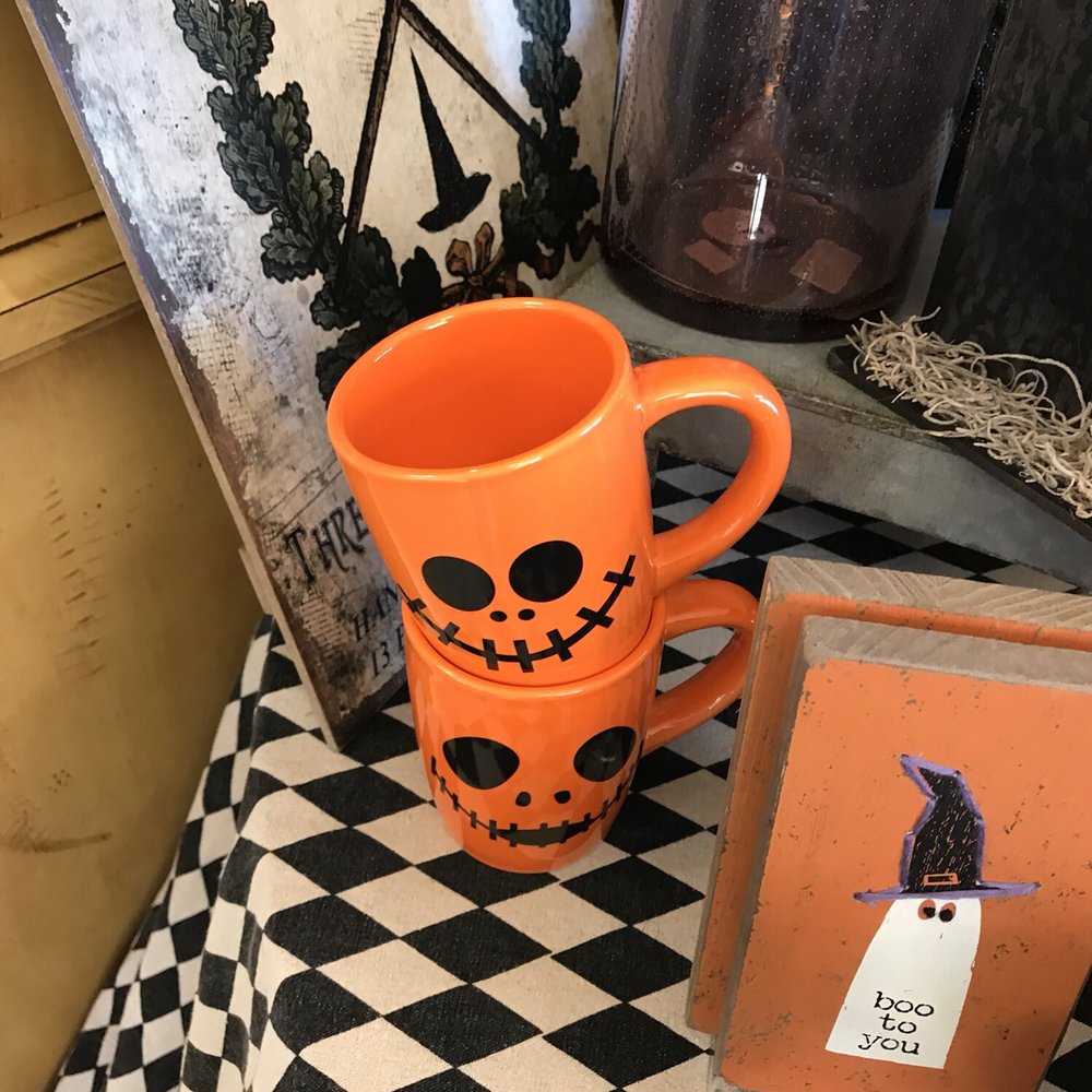 Kneaders Bakery & Cafe - Cool decorations for Halloween - Bakeries Near Me - Mesa, Arizona Kneaders Bakery & Cafe - Cool decorations for Halloween - Bakeries Near Me - Mesa, Arizona