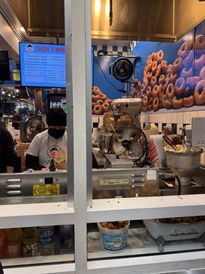 Trish's Mini Donuts by null