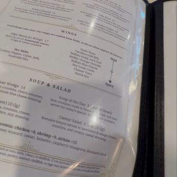 9North Grill & Watering Hole - Big menu with many options - Bakeries Near Me - Umatilla, Florida