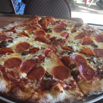 Sams Inn Restaurant - Loved the pizza! We ordered a large pepperoni and sausage! - New American Near Me - Quantico, Virginia