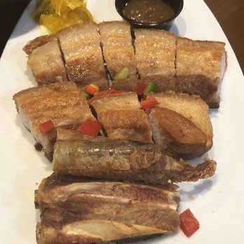 Max's Restaurant - Seattle - Lechon kawali - Filipino Near Me - Tukwila, Washington Max's Restaurant - Seattle - Lechon kawali - Filipino Near Me - Tukwila, Washington