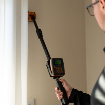 Mold Testing Services of Oregon - Using a ReachMaster Pro to detect hidden moisture. Advanced tools ensure accurate assessments for effective mold and moisture inspections! - Home Inspectors Near Me Mold Testing Services of Oregon - Using a ReachMaster Pro to detect hidden moisture. Advanced tools ensure accurate assessments for effective mold and moisture inspections! - Home Inspectors Near Me