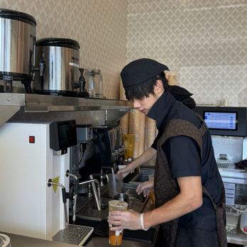 Auntea Jenny - Hard working well trained staff! - Bubble Tea Near Me - San Gabriel, California