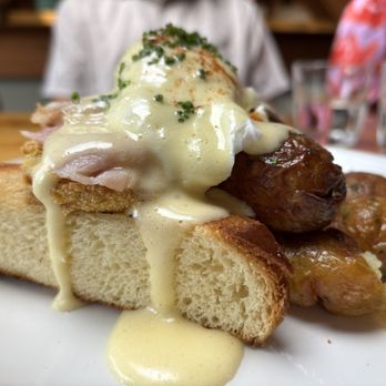 RockCreek Seafood & Spirits - Smoked Tasso Ham Benedict - Seafood Near Me - Seattle, Washington