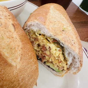 Eno - Breakfast Sandwich - Sandwiches Near Me - Ciudad de México, DIF Eno - Breakfast Sandwich - Sandwiches Near Me - Ciudad de México, DIF