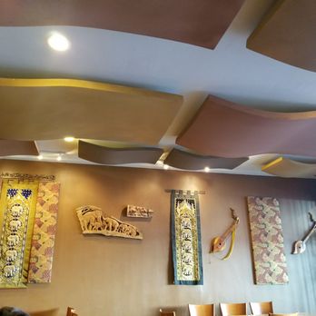 Frankly Thai - Beautiful decor - Thai Near Me - Franklin Square, New York