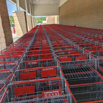 Costco Wholesale - rows of empty shopping carts - Gas Stations Near Me - Athens, Georgia Costco Wholesale - rows of empty shopping carts - Gas Stations Near Me - Athens, Georgia