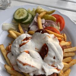 Folkunga godis och tobak - Falafel plate with fries