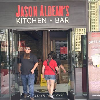 Jason Aldean’s Kitchen + Bar - Bars Near Me - Las Vegas, Nevada Jason Aldean’s Kitchen + Bar - Bars Near Me - Las Vegas, Nevada