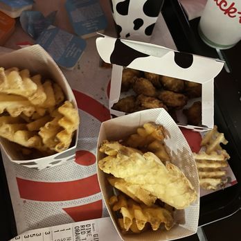 Chick-fil-A - Fast Food Near Me - Carlsbad, California