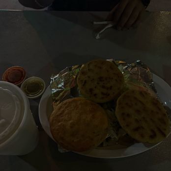Taqueria El Tio - Gorditas de Fajita y Horchata - Mexican Near Me - Bryan, Texas