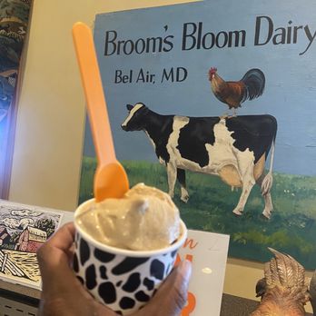 Broom's Bloom Dairy - Caramel Macchiato - Ice Cream & Frozen Yogurt Near Me - Bel Air, Maryland