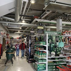 Diridon Station Ace Hardware - Barbecues and available staff