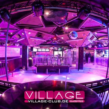 Diskothek Village - Ein Blick auf die Tanzfläche in der MainArea mit Tanzpodest - Dance Clubs Near Me - Dortmund, NW