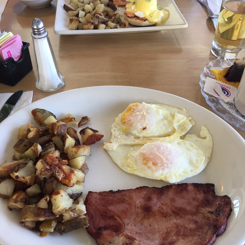 The Grill - American Near Me - Lone Pine, California The Grill - American Near Me - Lone Pine, California