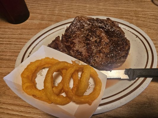 Stalvey's Restaurant & Lounge by null