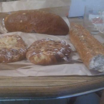 Le Conciliabule - Bakeries Near Me - Toronto, Ontario