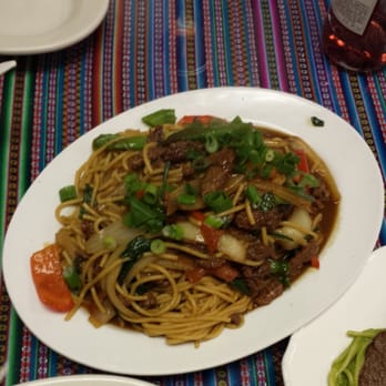 Las Tres Marias - Tallarín Saltado de Carne - Peruvian Near Me - Dover, New Jersey