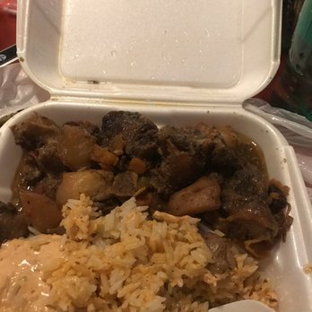 Open Caribbean Kitchen - Oxtails, Vegetables, and Rice - Caribbean Near Me - Louisville, Kentucky Open Caribbean Kitchen - Oxtails, Vegetables, and Rice - Caribbean Near Me - Louisville, Kentucky