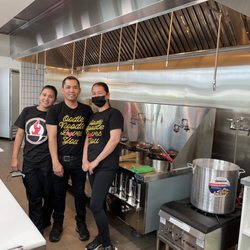 Oodles Noodles - Friendly staff!!!