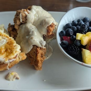 Another Broken Egg Cafe - Broken egg biscuit sandwich - American Near Me - Columbus, Ohio