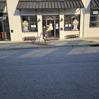 Scoops and Sweets - Ice Cream & Frozen Yogurt Near Me - Greer, South Carolina Scoops and Sweets - Ice Cream & Frozen Yogurt Near Me - Greer, South Carolina
