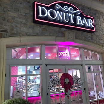 Donut Bar Eastlake - Front of the Eastlake store in Chula Vista. - Donuts Near Me - Chula Vista, California Donut Bar Eastlake - Front of the Eastlake store in Chula Vista. - Donuts Near Me - Chula Vista, California