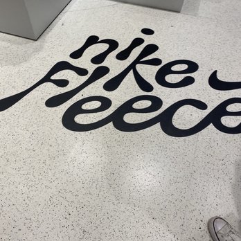 nike outlet soho