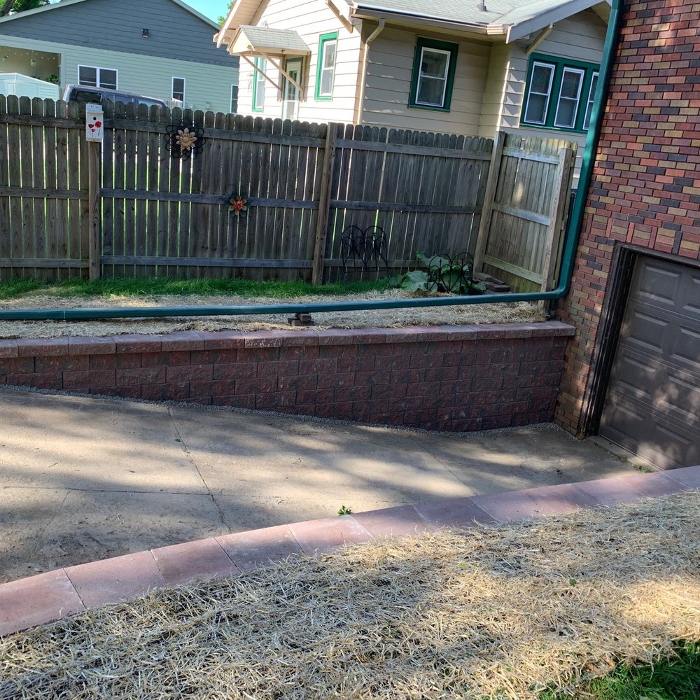 Whitfield's Lawn and Garden - New retaining wall courtesy of Whitfield's - Landscaping Near Me - Des Moines, Iowa Whitfield's Lawn and Garden - New retaining wall courtesy of Whitfield's - Landscaping Near Me - Des Moines, Iowa