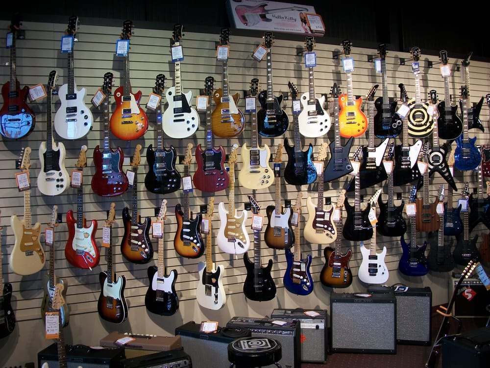 LONG & MCQUADE Updated October 2024 10 Photos 569 Rothesay Avenue