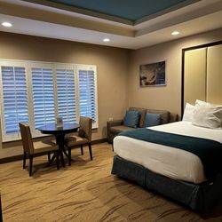 Empress Hotel La Jolla - Queen room