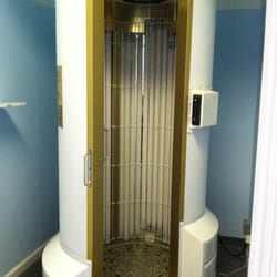 Sun Your Buns - Premier tanning. The Stand-Up
