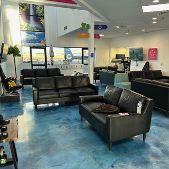 Blue Hawaiian Helicopters - Waiting area. - Aerial Tours Near Me - Kahului, Hawaii Blue Hawaiian Helicopters - Waiting area. - Aerial Tours Near Me - Kahului, Hawaii
