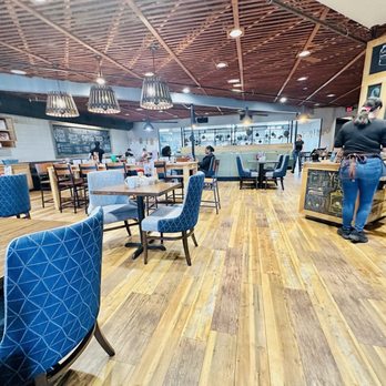 First Watch - Main entry seating area. - Breakfast & Brunch Near Me - Phoenix, Arizona