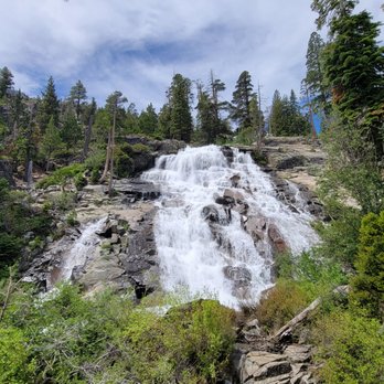 Eagle Falls Trailhead - Hiking Near Me - South Lake Tahoe, California