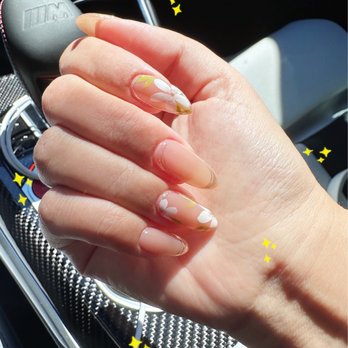 StarLux Nail Lab - Nail Salons Near Me - Whittier, California
