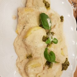 L-Osteria Sarda - Ravioli mit Pestofüllung