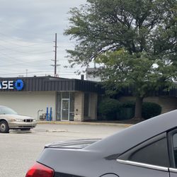 Chase Bank - A Piece of Nothing and No Help to Customers