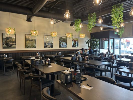 PHỞ BIG BOWL by null