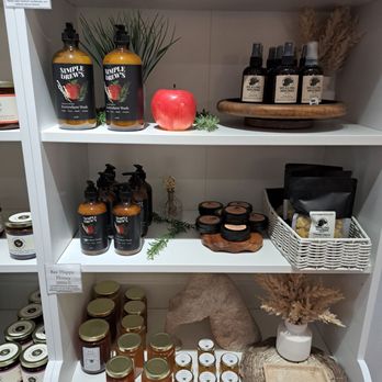 Homemade Community Shoppe - Gift Shops Near Me - Chilliwack, British Columbia Homemade Community Shoppe - Gift Shops Near Me - Chilliwack, British Columbia